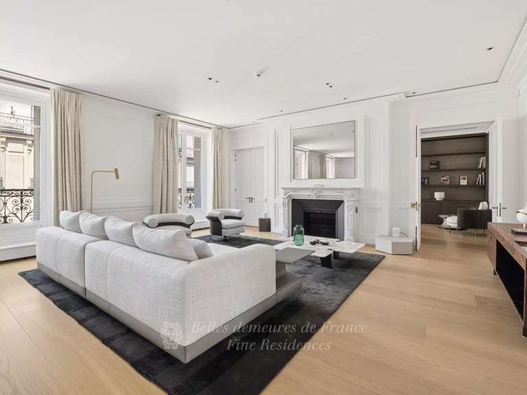 Appartement Paris 8e - 4 chambres - 368m²