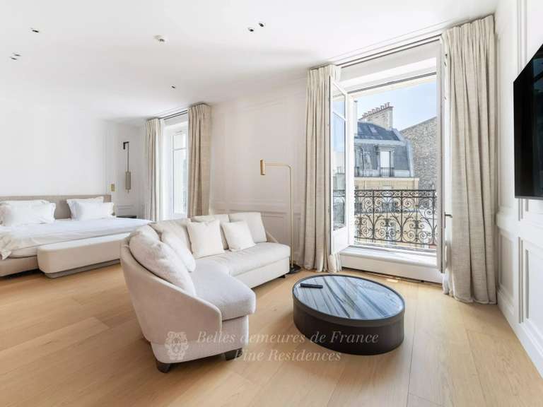 Appartement Paris 8e - 4 chambres - 368m²