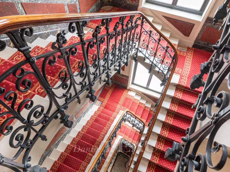 Appartement Paris 8e - 4 chambres - 368m²