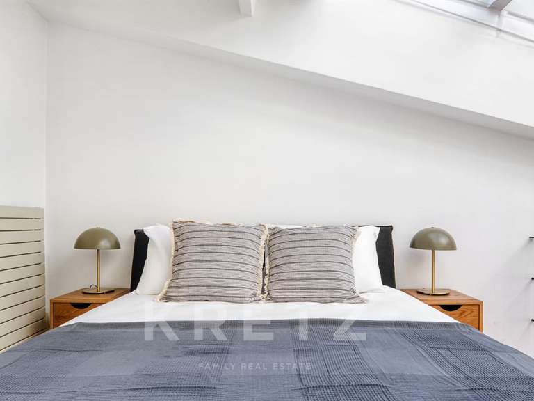 Appartement Paris 8e - 1 chambre - 65m²