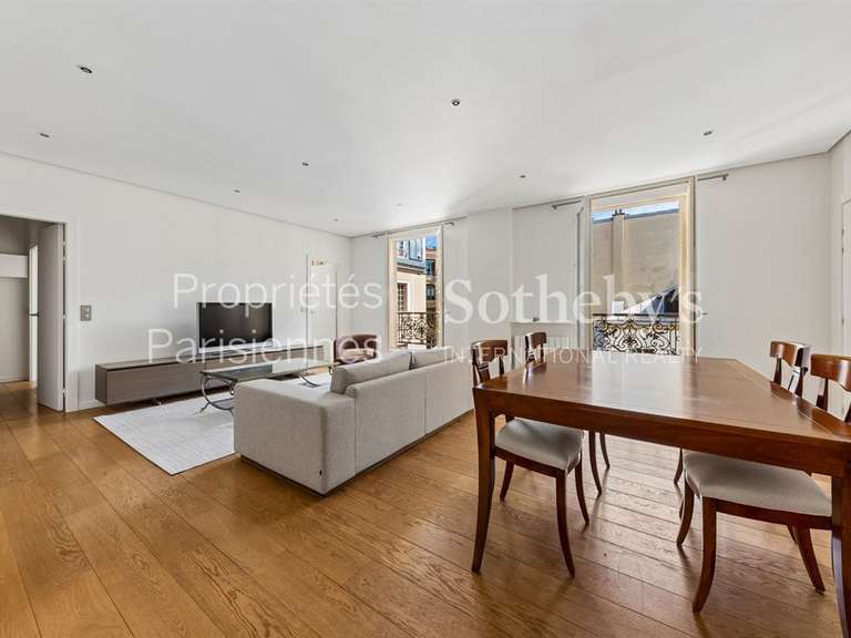 Appartement Paris 8e - 1 chambre - 74m²