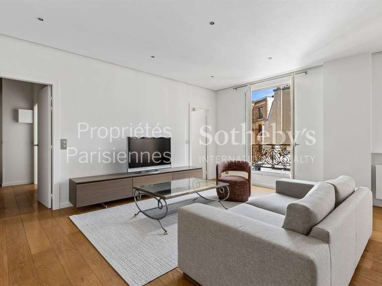 Appartement Paris 8e - 1 chambre - 74m²