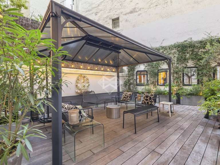 Appartement Paris 8e - 3 chambres - 206m²