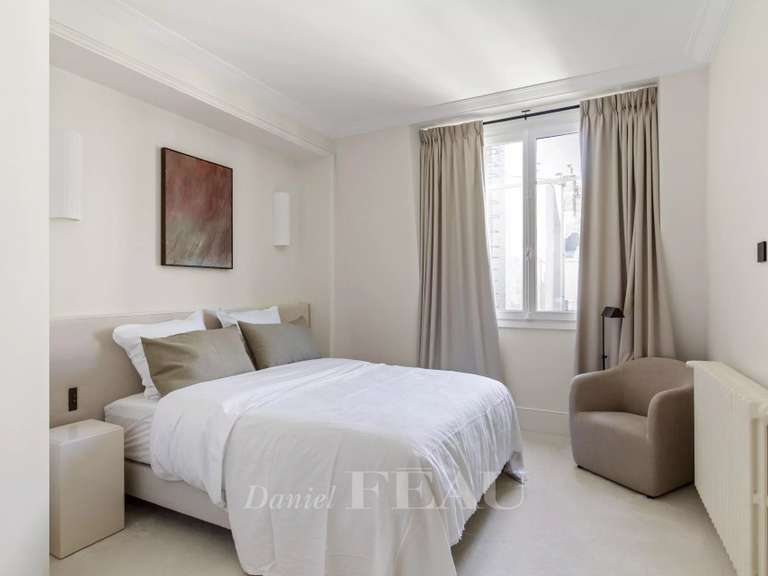 Appartement Paris 8e - 3 chambres - 319m²
