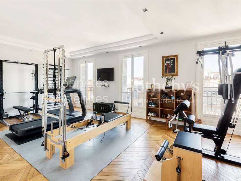 Appartement Paris 8e - 5 chambres - 485m²