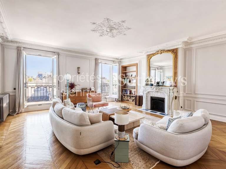 Appartement Paris 8e - 5 chambres - 485m²