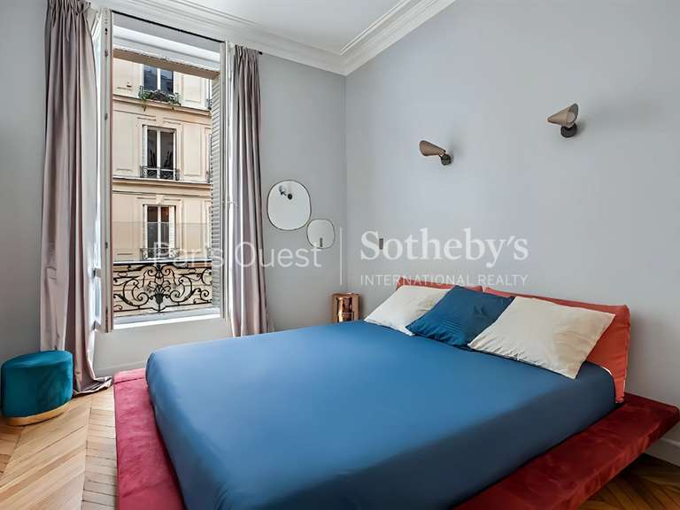 Appartement Paris 8e - 3 chambres - 172m²