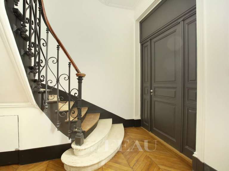 Appartement Paris 8e - 1 chambre - 37m²