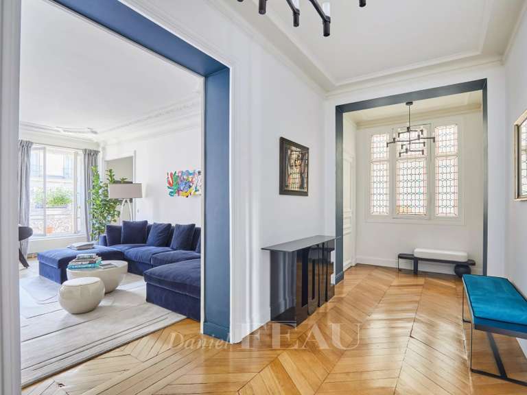 Appartement Paris 8e - 3 chambres - 167m²