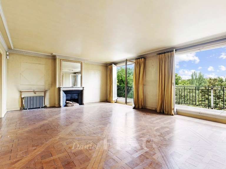 Appartement Paris 8e - 3 chambres - 251m²