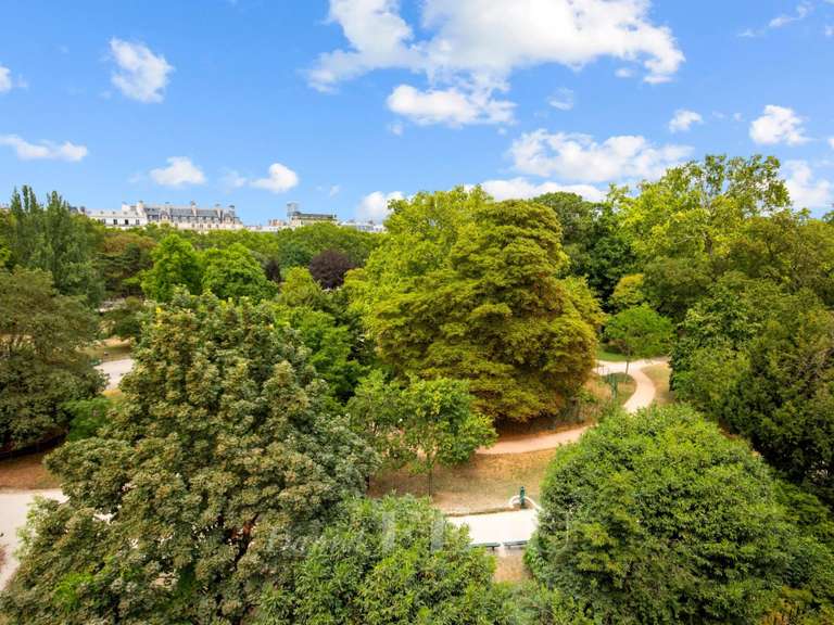 Appartement Paris 8e - 3 chambres - 251m²