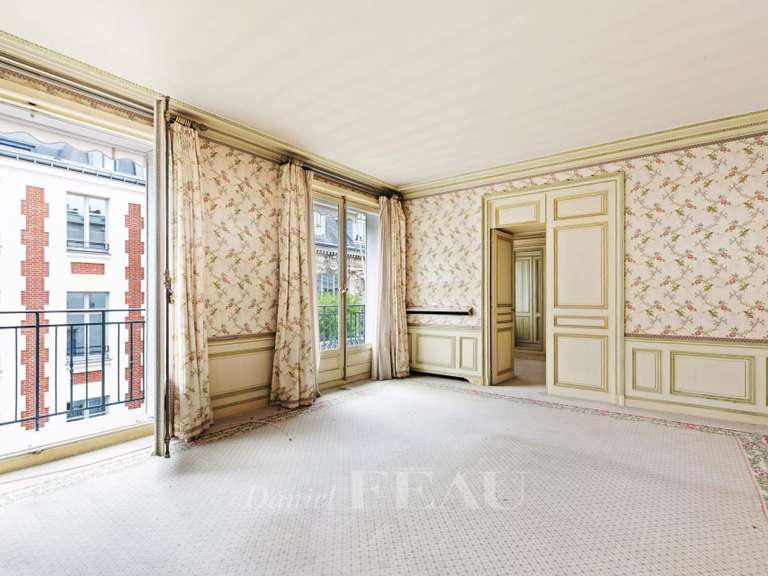 Appartement Paris 8e - 3 chambres - 251m²