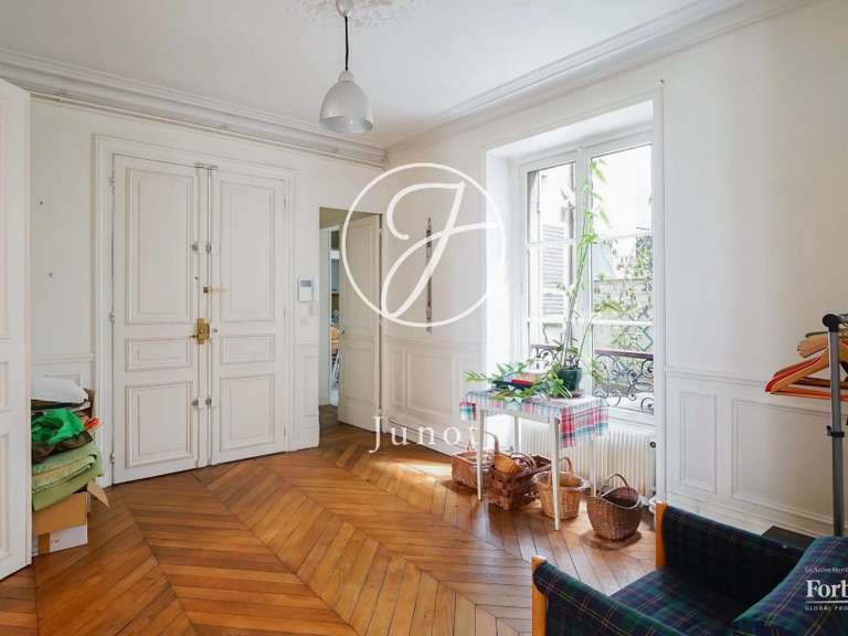 Appartement Paris 8e - 4 chambres - 177m²