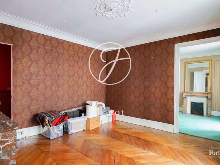 Appartement Paris 8e - 4 chambres - 177m²