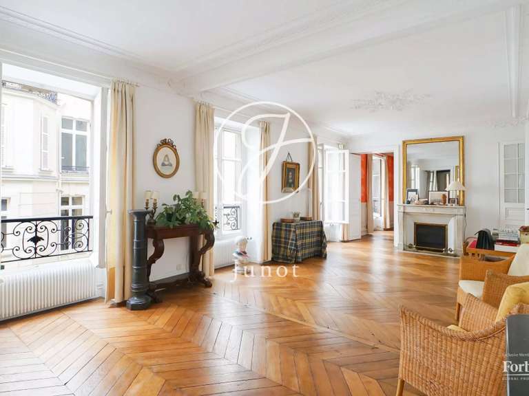 Appartement Paris 8e - 4 chambres - 177m²