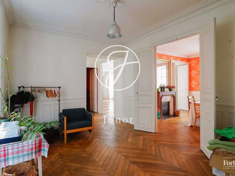 Appartement Paris 8e - 4 chambres - 177m²