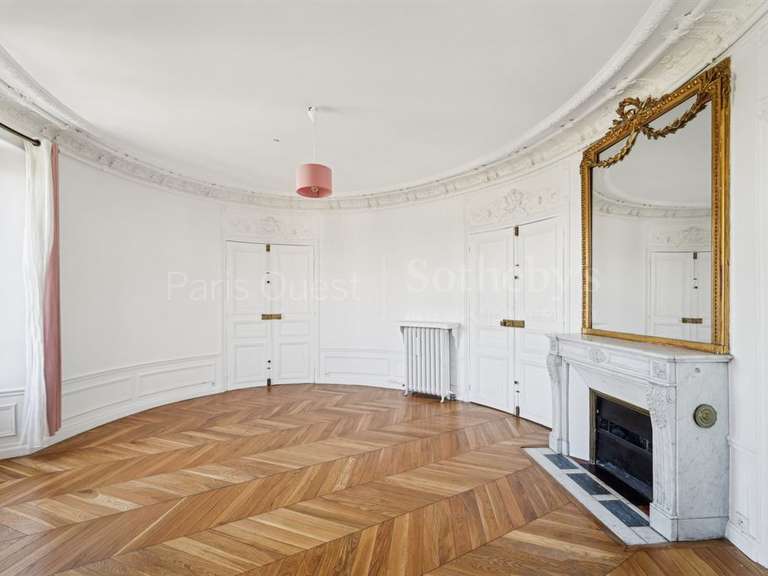 Appartement Paris 8e - 3 chambres - 146m²