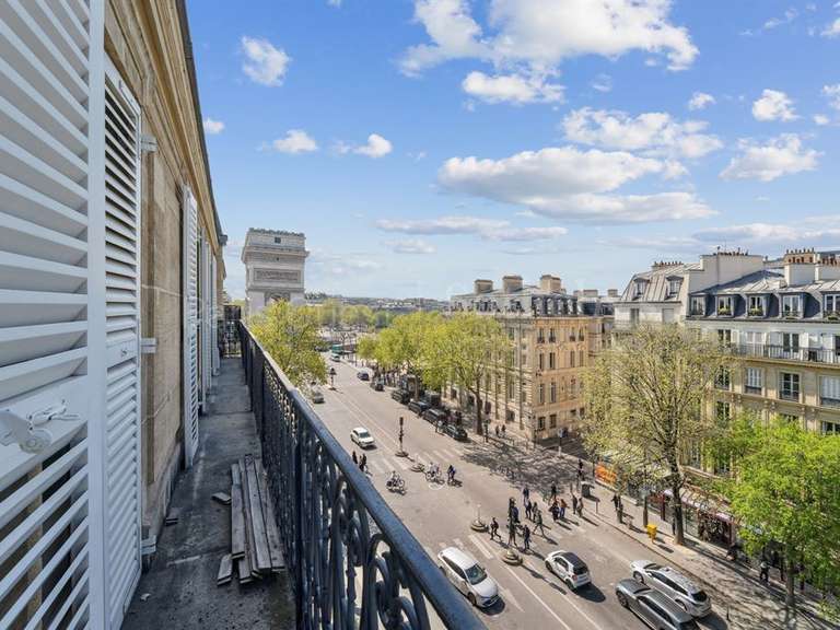 Appartement Paris 8e - 3 chambres - 146m²