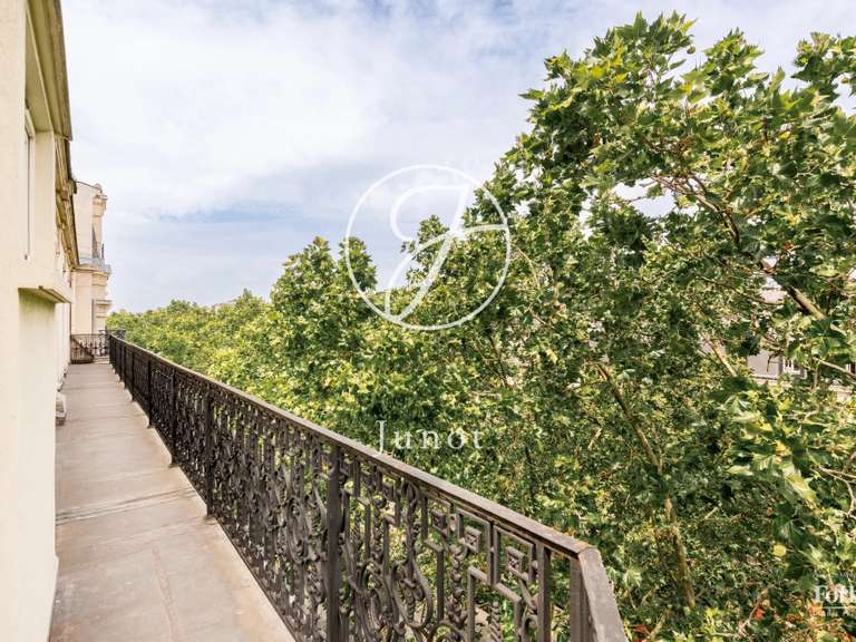 Appartement Paris 8e - 4 chambres - 249m²