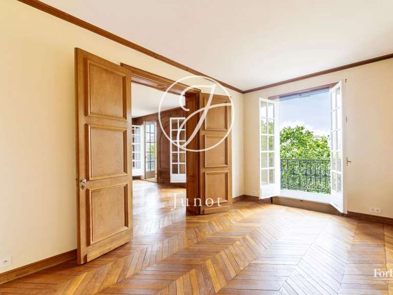 Appartement Paris 8e - 4 chambres - 249m²