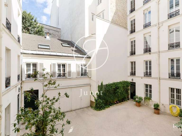 Appartement Paris 8e - 4 chambres - 183m²