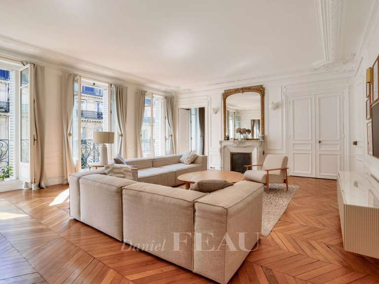 Appartement Paris 8e - 4 chambres - 206m²
