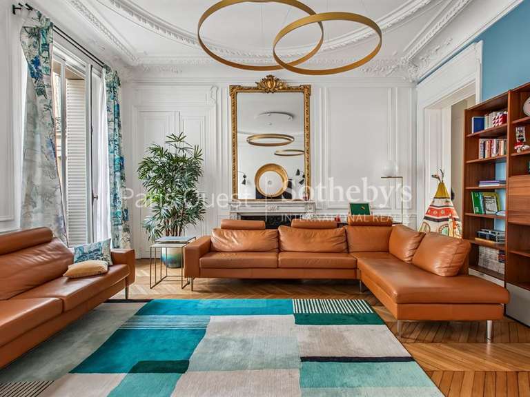 Appartement Paris 8e - 3 chambres - 172m²