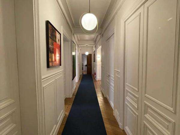 Apartment Paris 8e