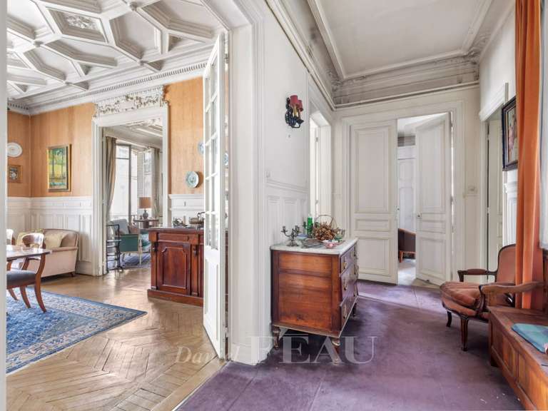 Appartement Paris 8e - 3 chambres - 130m²
