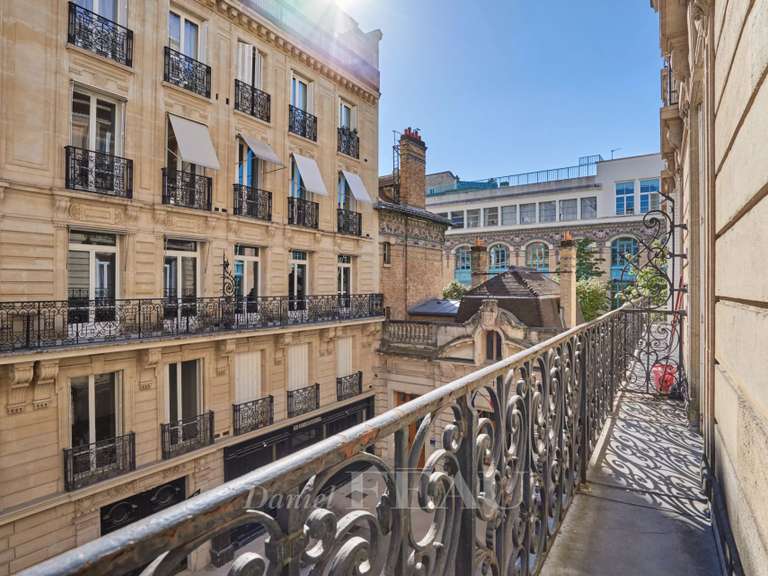 Appartement Paris 8e - 1 chambre - 74m²