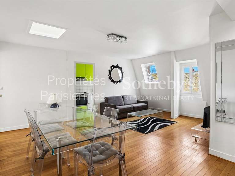 Appartement Paris 8e - 3 chambres - 90m²