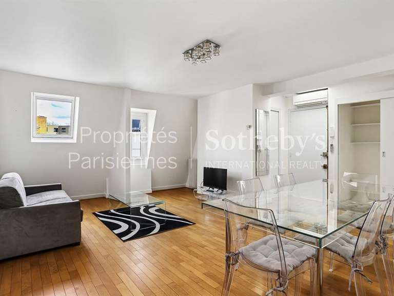 Appartement Paris 8e - 3 chambres - 90m²