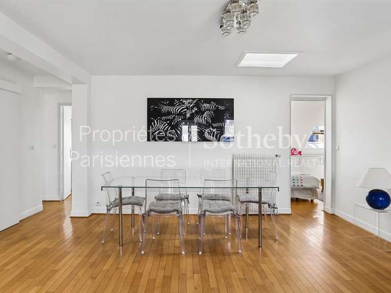 Appartement Paris 8e - 3 chambres - 90m²