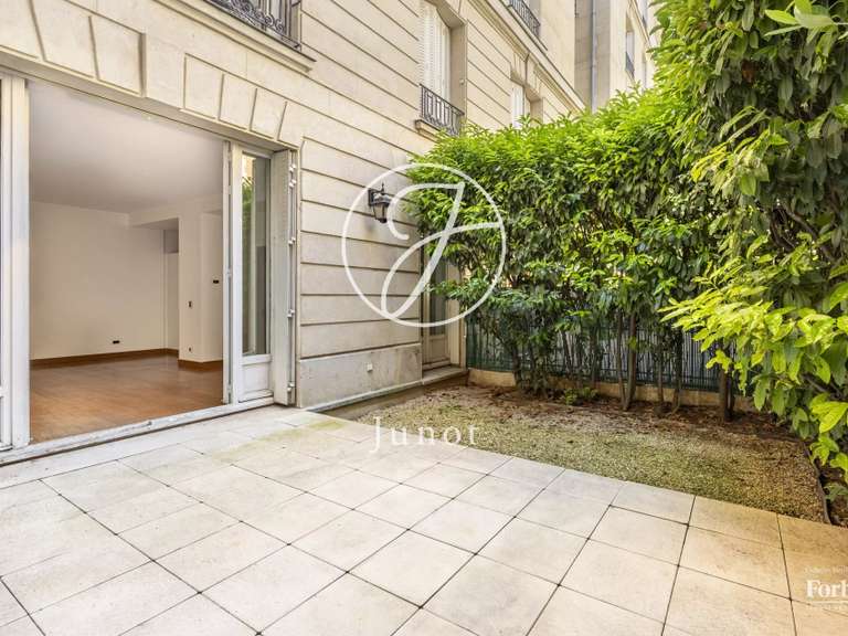 Apartment Paris 8e - 2 bedrooms - 71m²