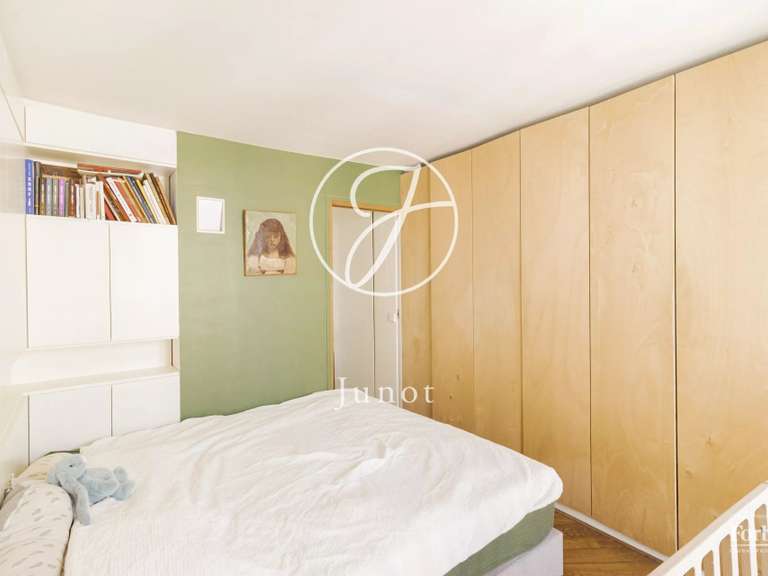 Appartement Paris 8e - 3 chambres - 78m²