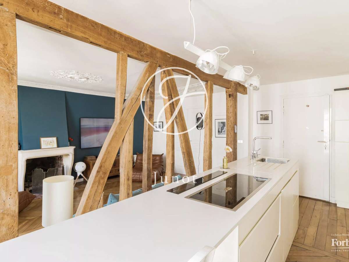 Apartment Paris 8e