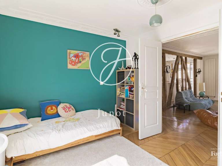 Appartement Paris 8e - 3 chambres - 78m²