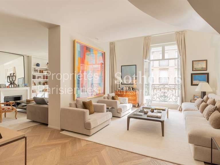 Appartement Paris 8e - 2 chambres - 192m²