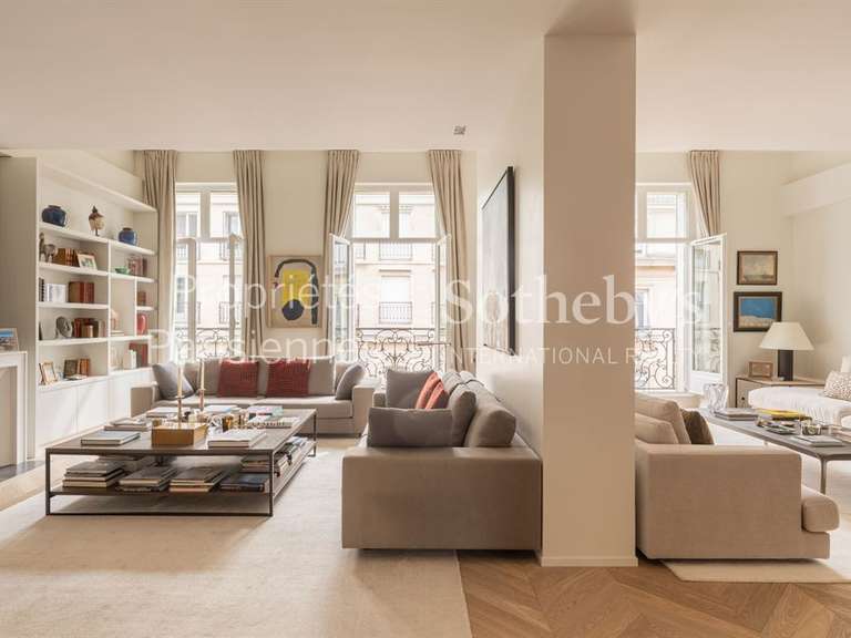 Apartment Paris 8e - 2 bedrooms - 192m²