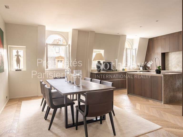 Apartment Paris 8e - 2 bedrooms - 192m²