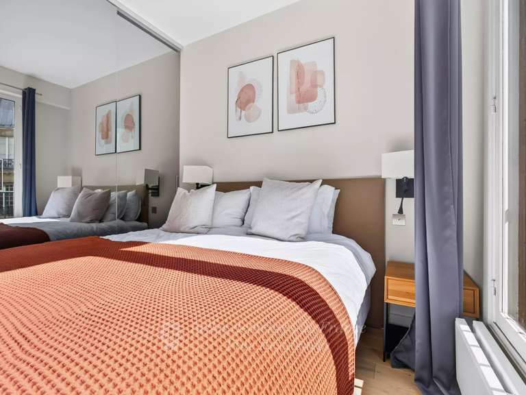 Appartement Paris 8e - 2 chambres - 58m²