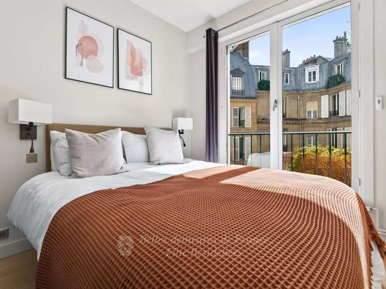 Appartement Paris 8e - 2 chambres - 58m²