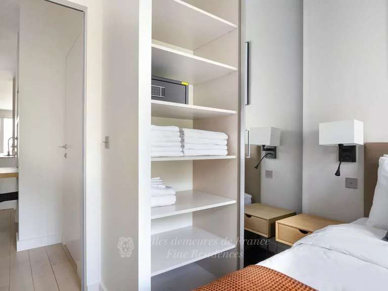 Appartement Paris 8e - 2 chambres - 58m²