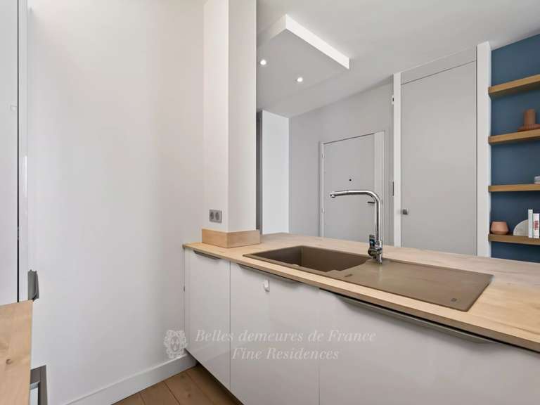Appartement Paris 8e - 2 chambres - 58m²