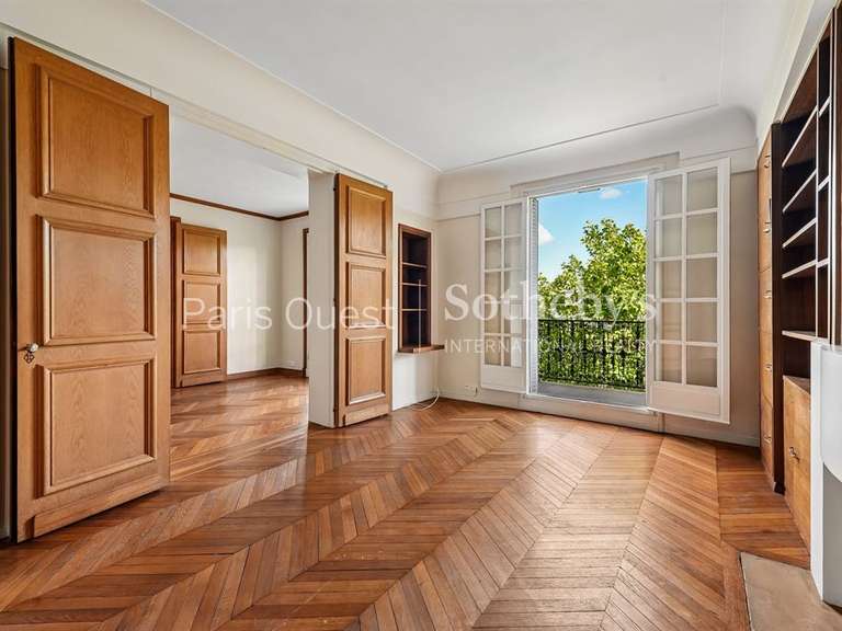 Appartement Paris 8e - 4 chambres - 250m²