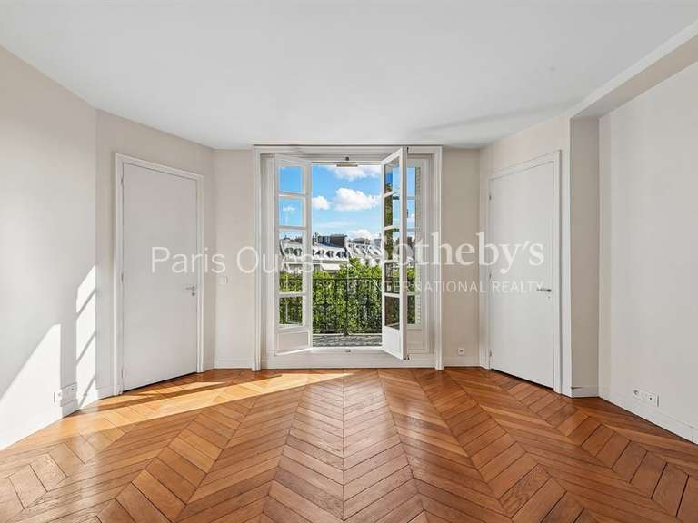 Appartement Paris 8e - 4 chambres - 250m²
