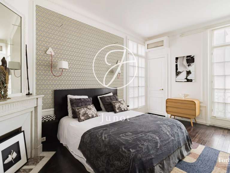 Appartement Paris 8e - 4 chambres - 168m²