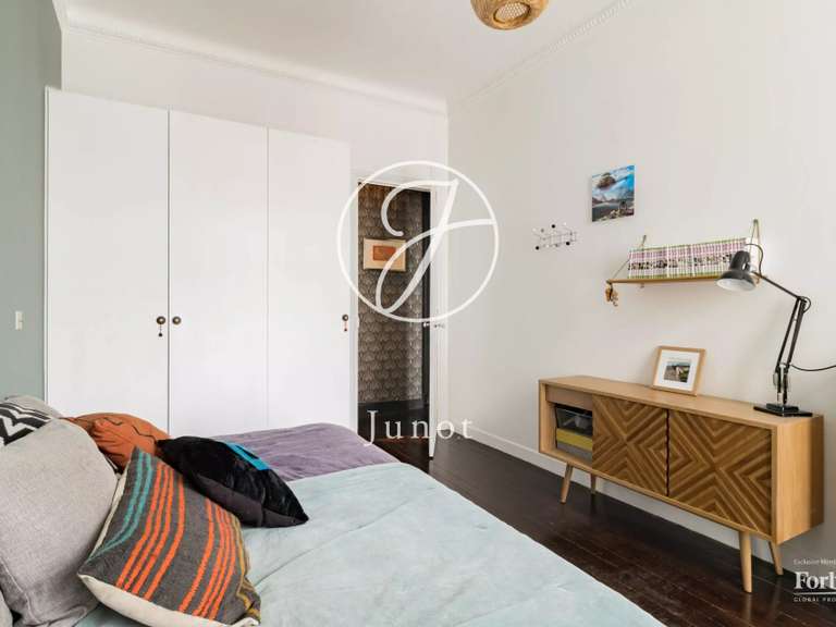 Appartement Paris 8e - 4 chambres - 168m²