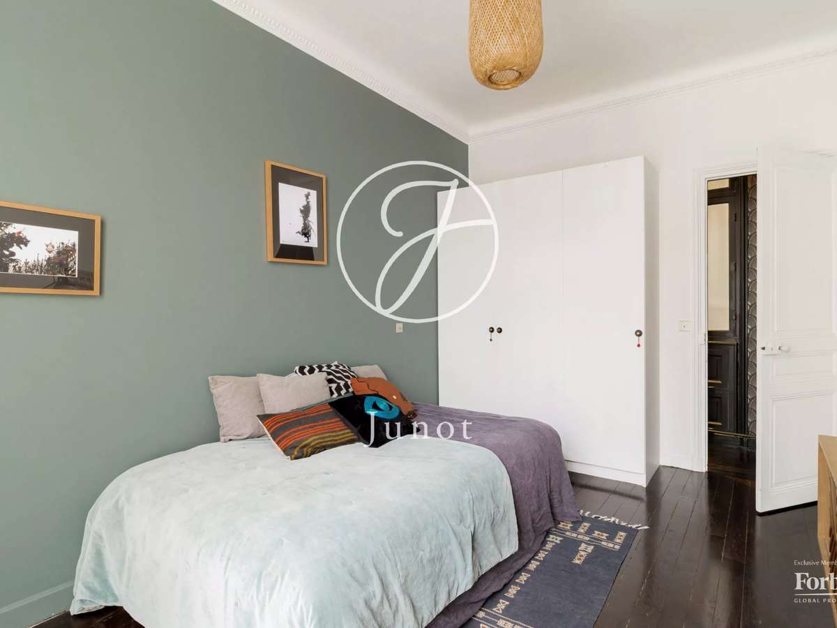 Apartment Paris 8e