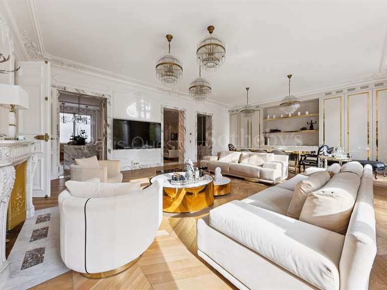 Appartement Paris 8e - 3 chambres - 197m²